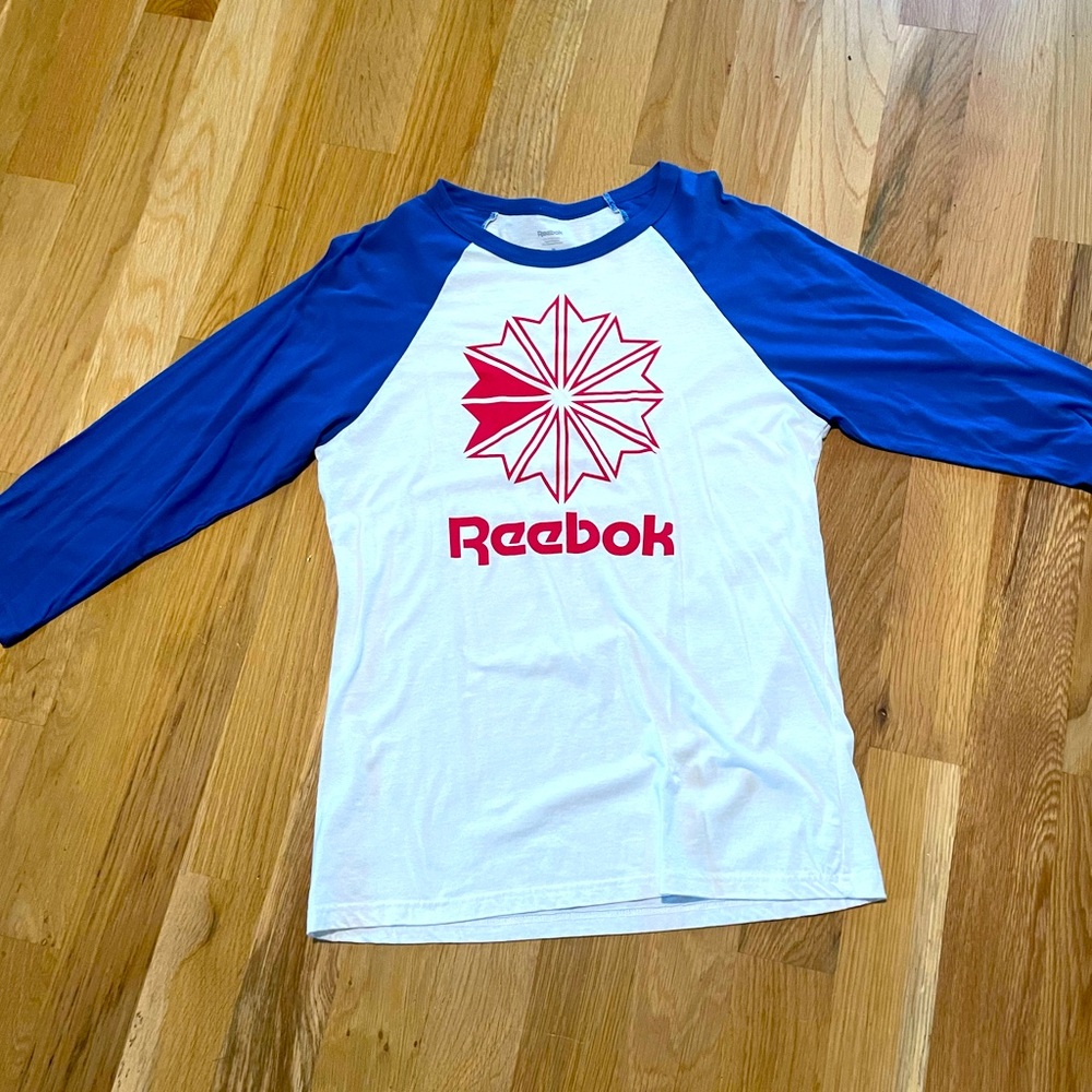 Reebok classic 3/4 sleeve shirt